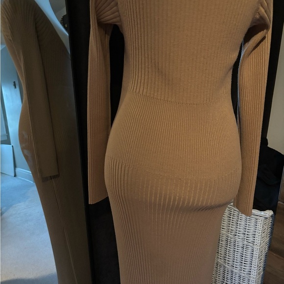 MABLE Tan Ribbed Long Sleeve Sweater Dress - Picture 5 of 6